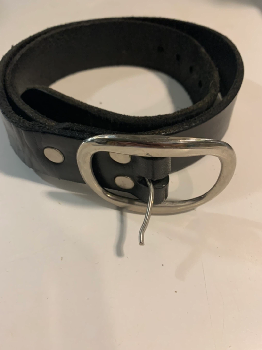 ⚽️Unisex Black Leather Belt with Silver Buckle