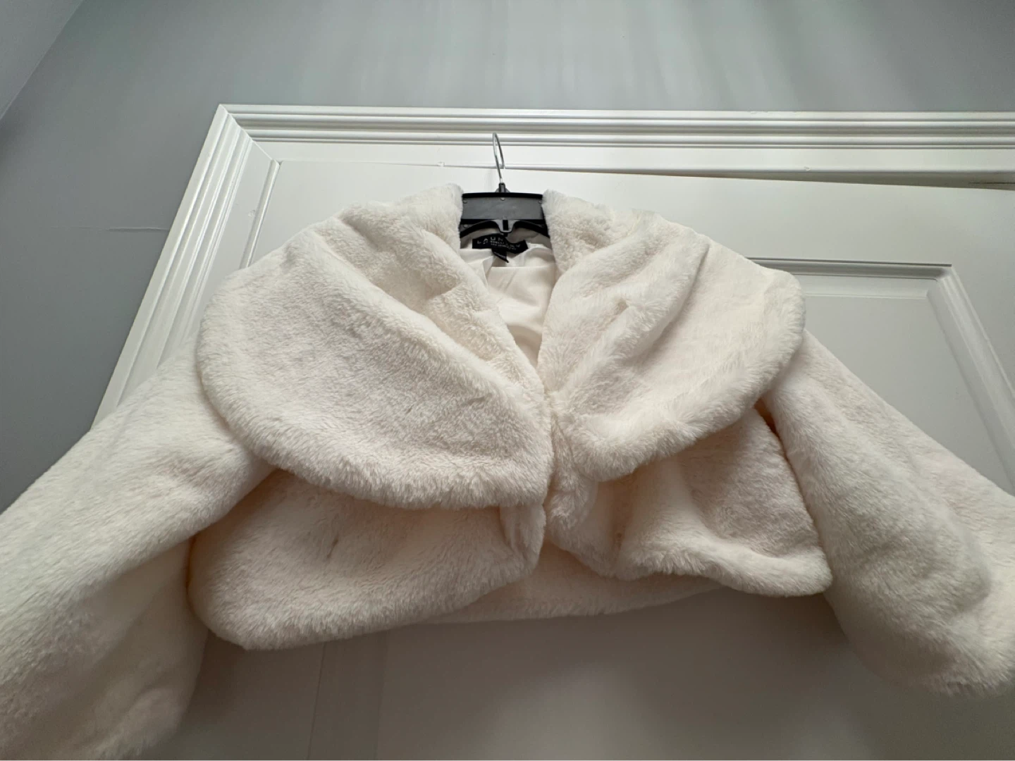 LAUNDRY by Shelli Segal Faux Fur Bolero XS/TP - photo 3