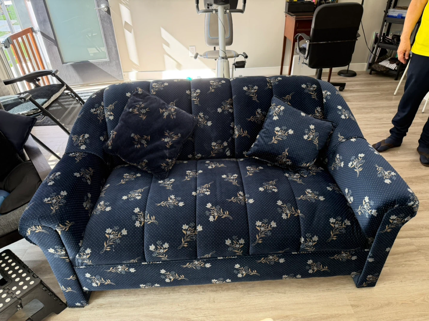 Blue Floral Sofa with Throw Pillows - photo 3