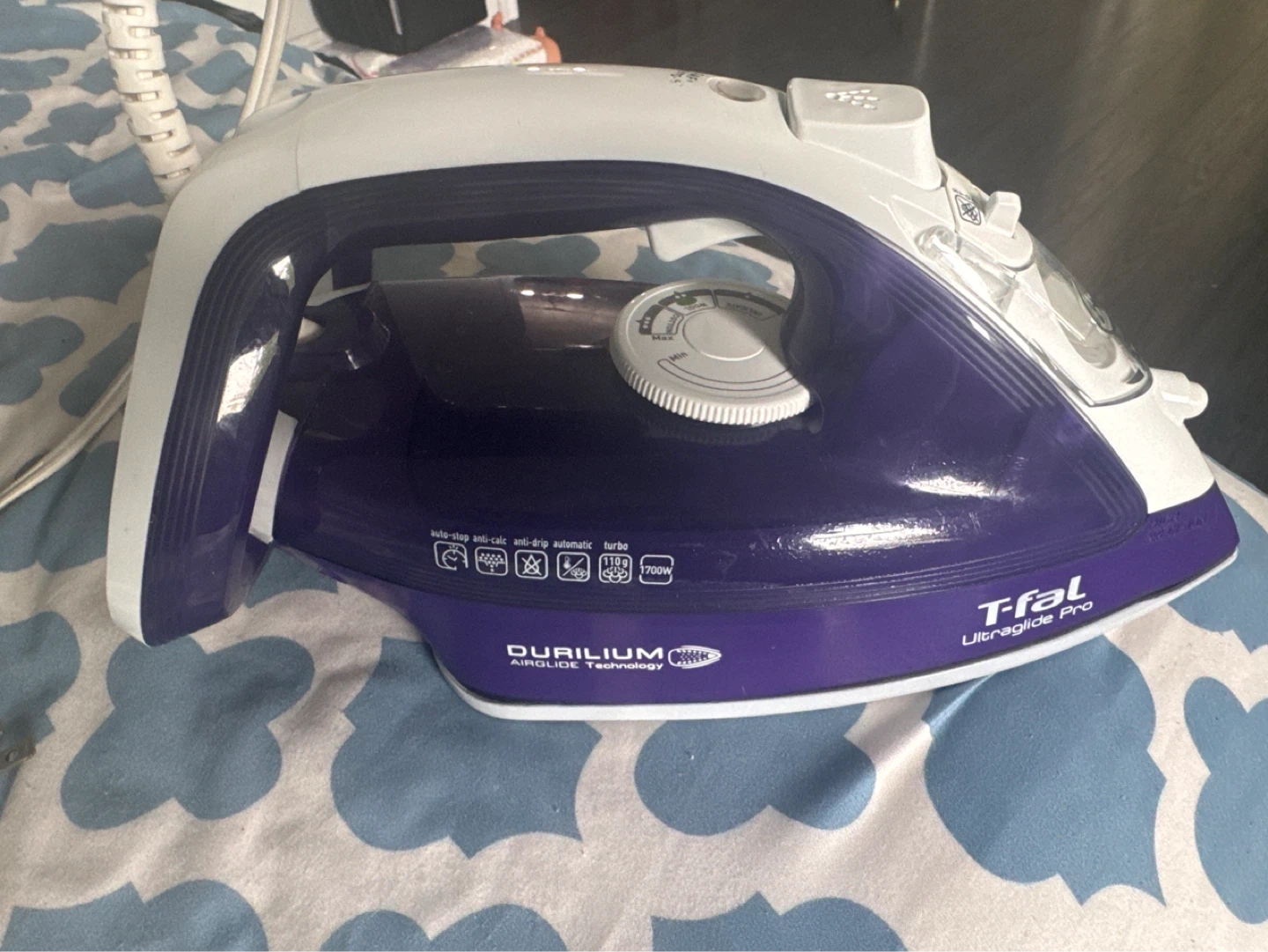 T-fal Ultraglide Pro Steam Iron
