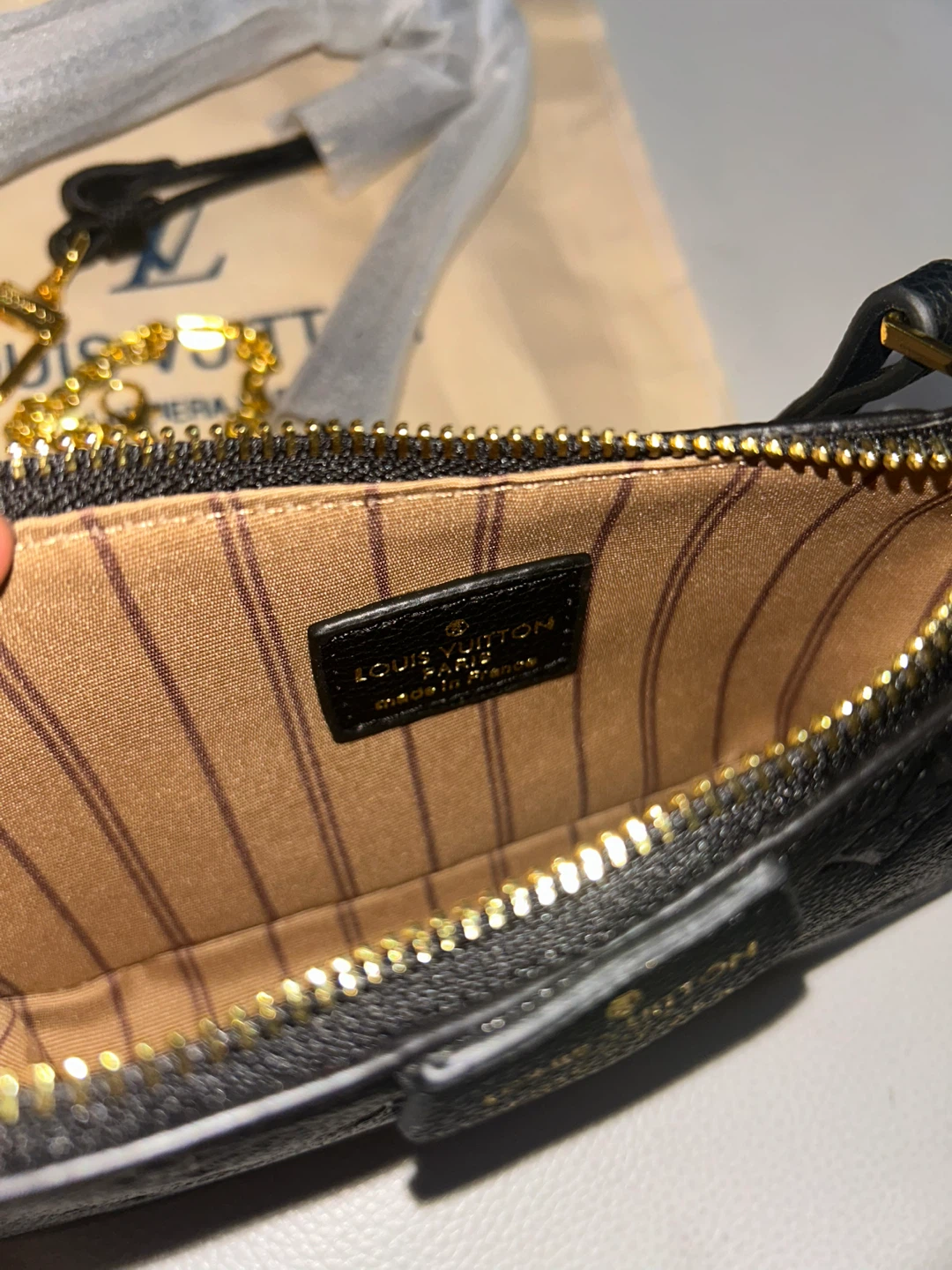 Louis Vuitton Pochette Black - photo 5