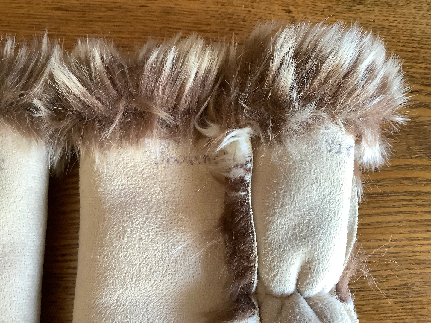 Vintage Hand Crafted Fur Mitts 🐞 - photo 5