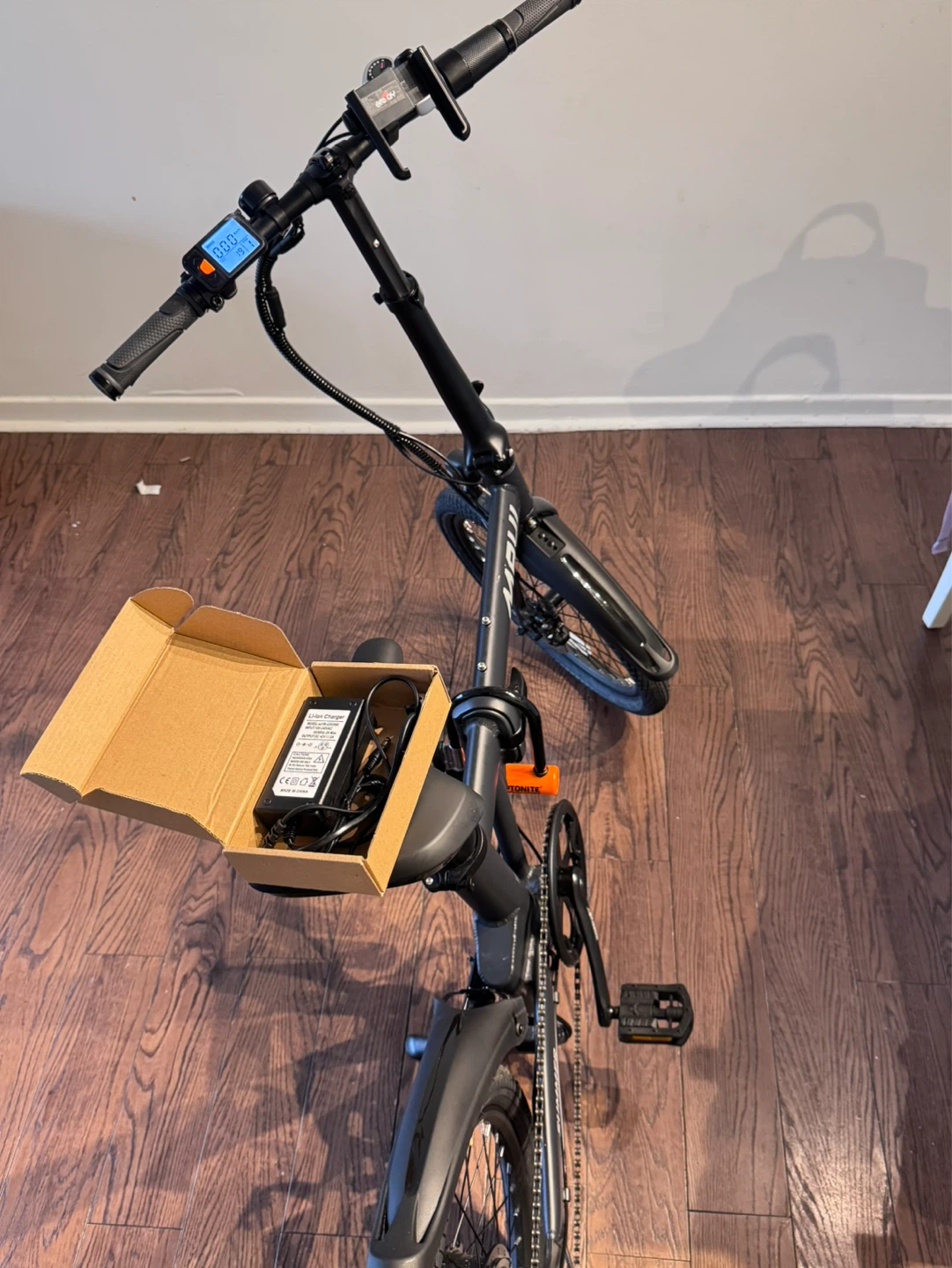 Maui Summer Electric Folding Bike – Like New - photo 4