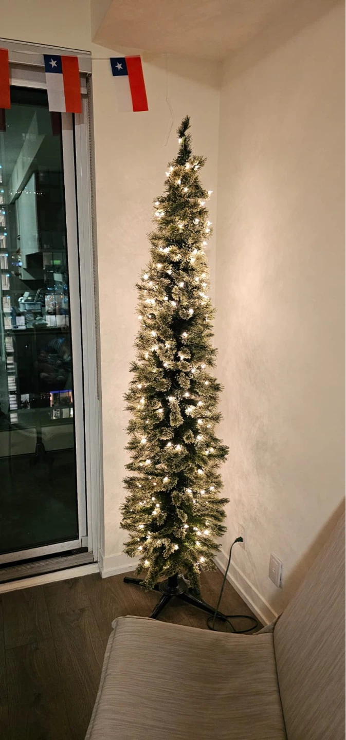 Tuck Tape Pre-Lit Slim Christmas Tree 7ft