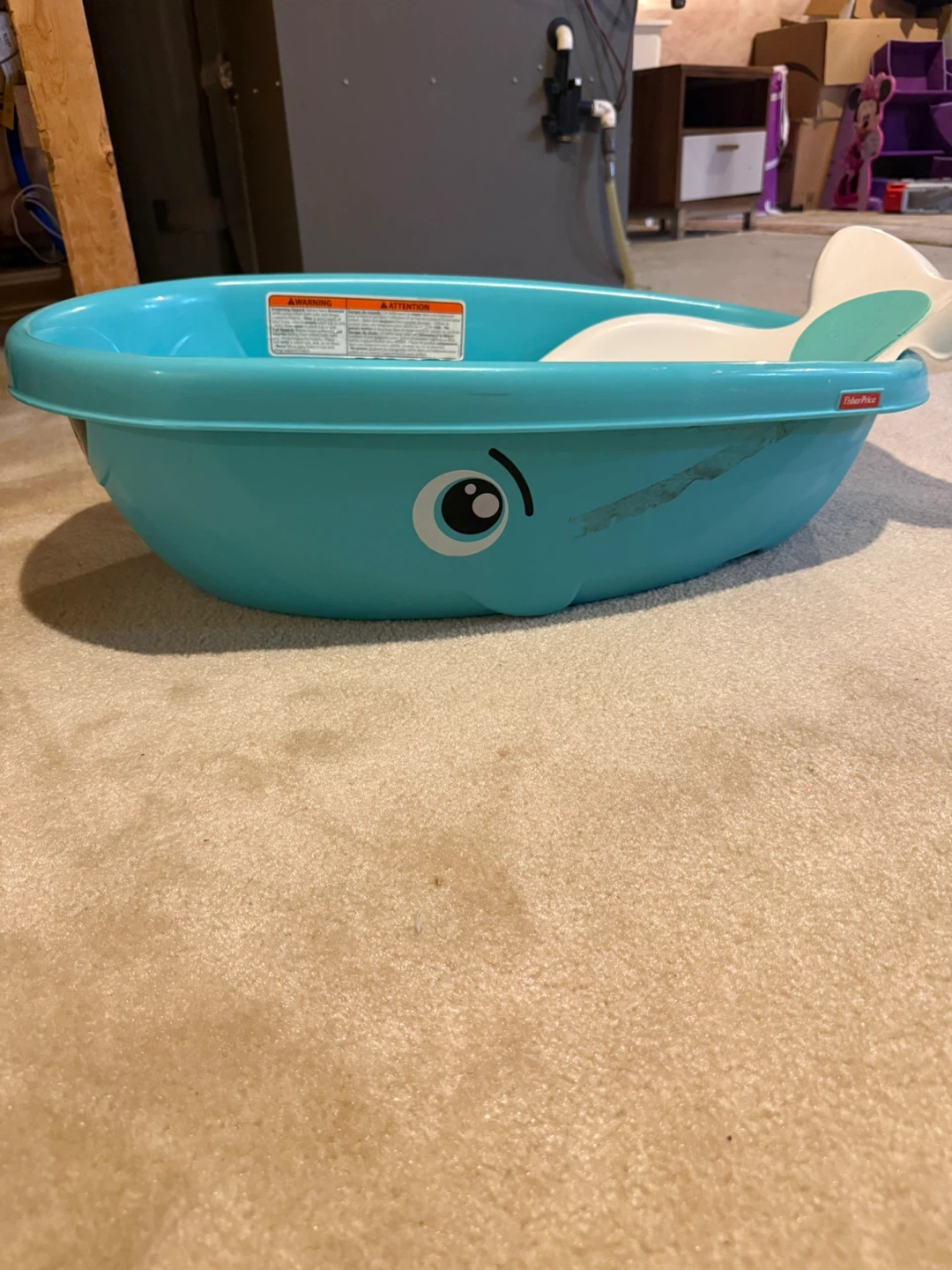 Fisher-Price Whale Baby Bathtub