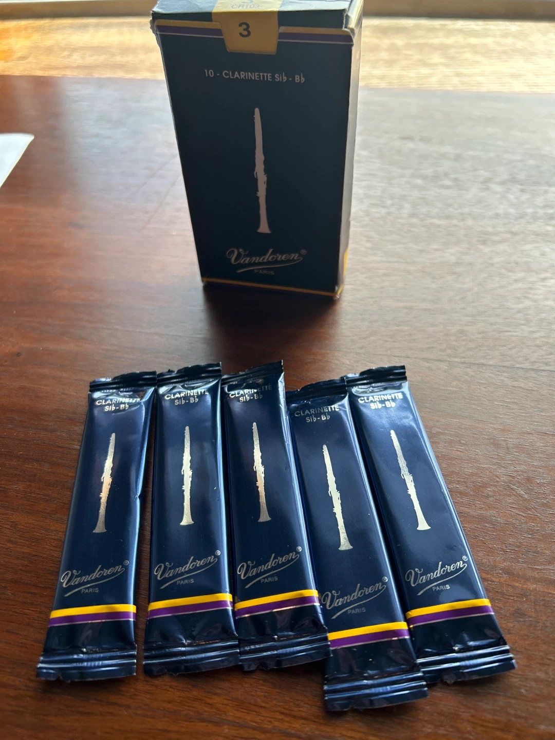 Size 3 Vandoren Clarinet Reeds 5 pack