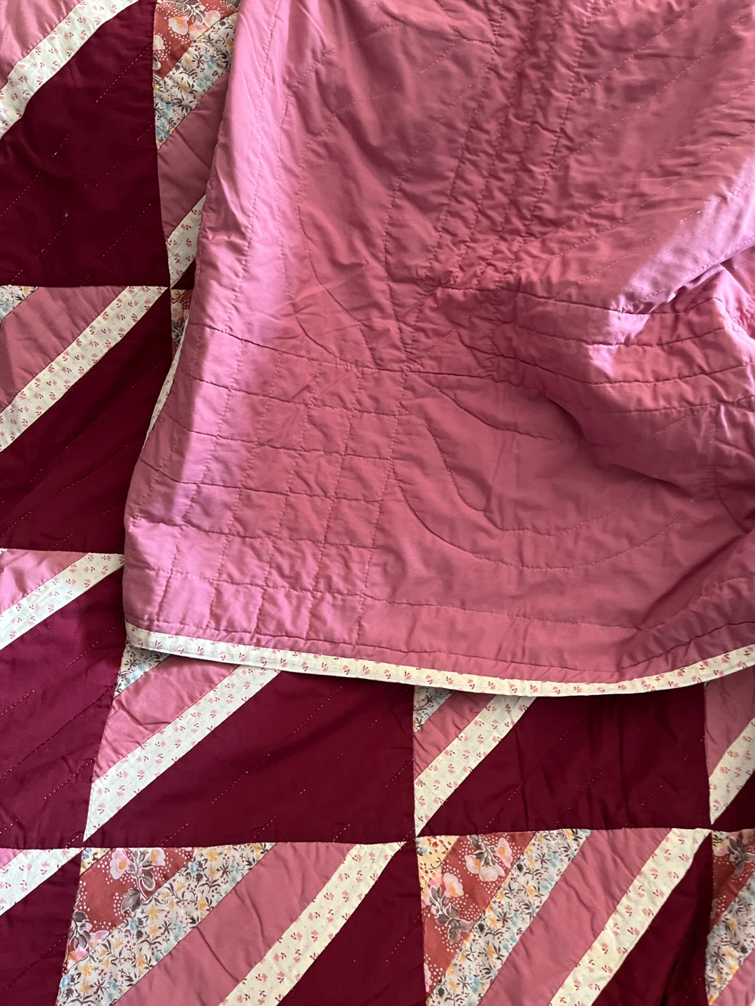 Handmade Quilted Blanket - photo 2