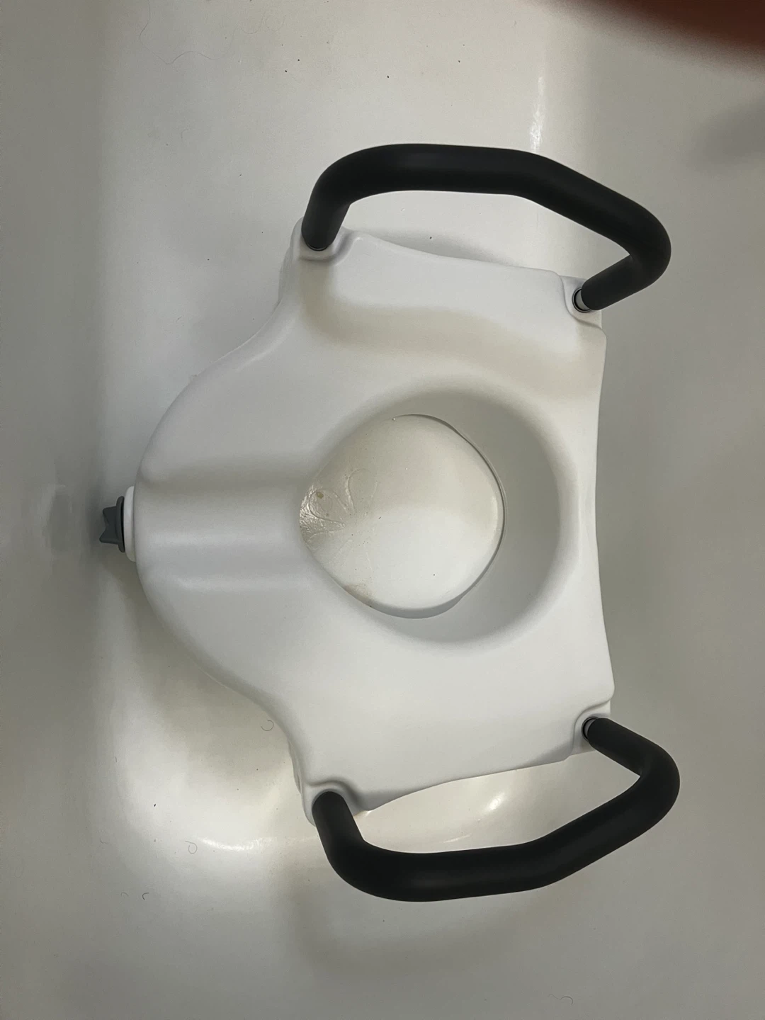 Brand new toilet seat lifter FREE - photo 3