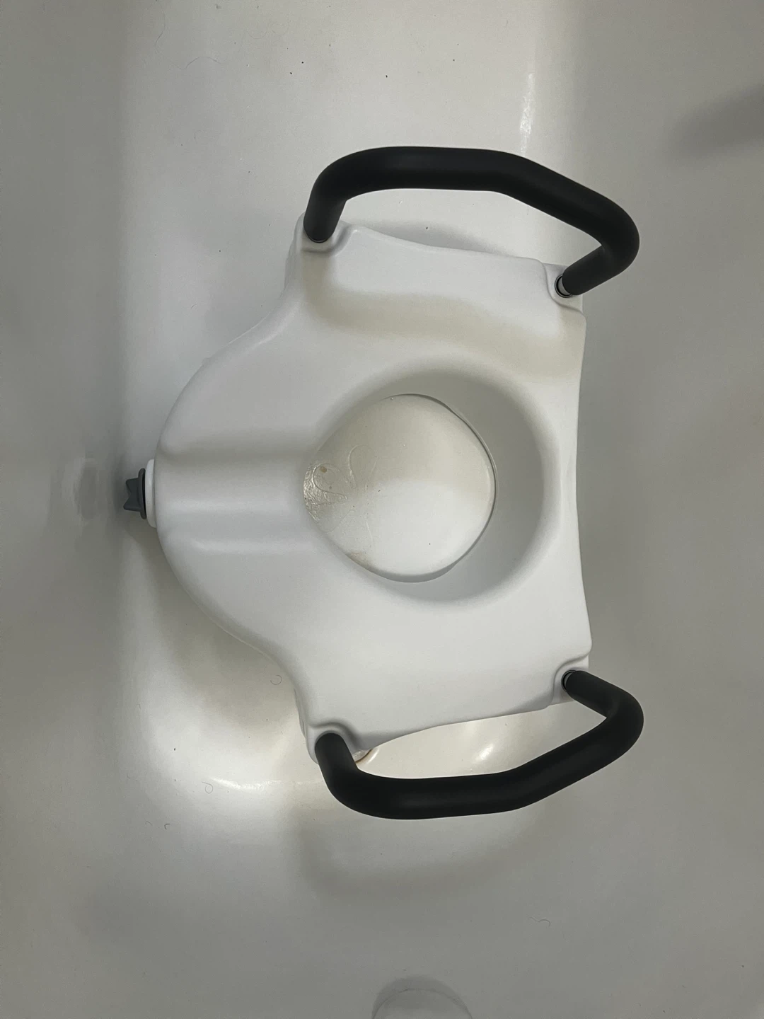 Brand new toilet seat lifter FREE - photo 4