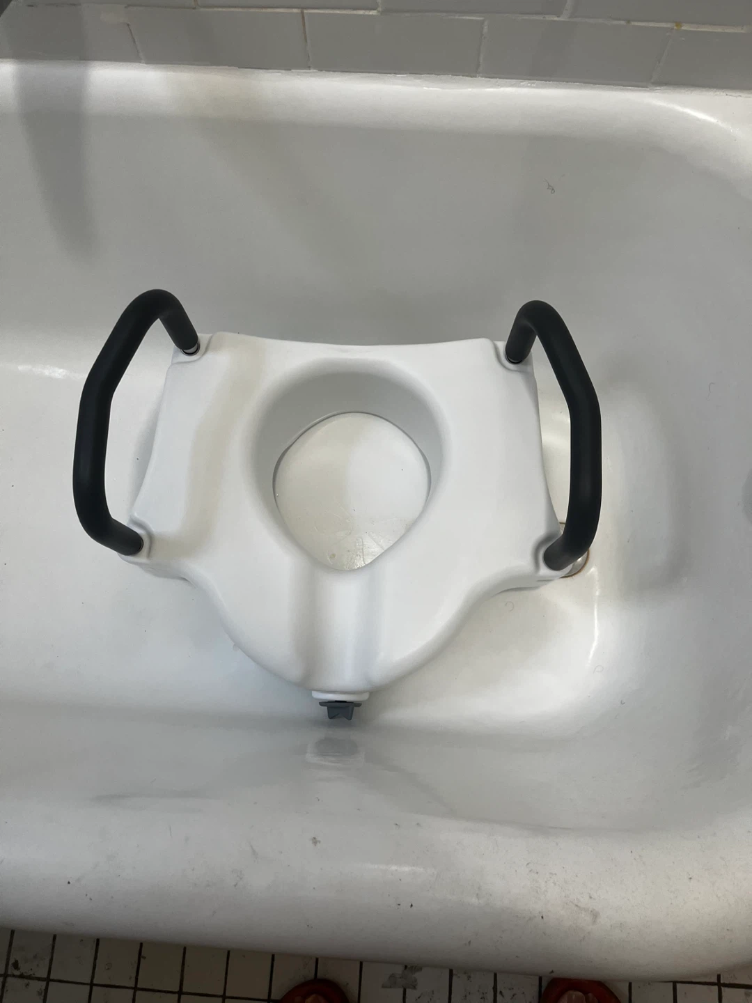 Brand new toilet seat lifter FREE