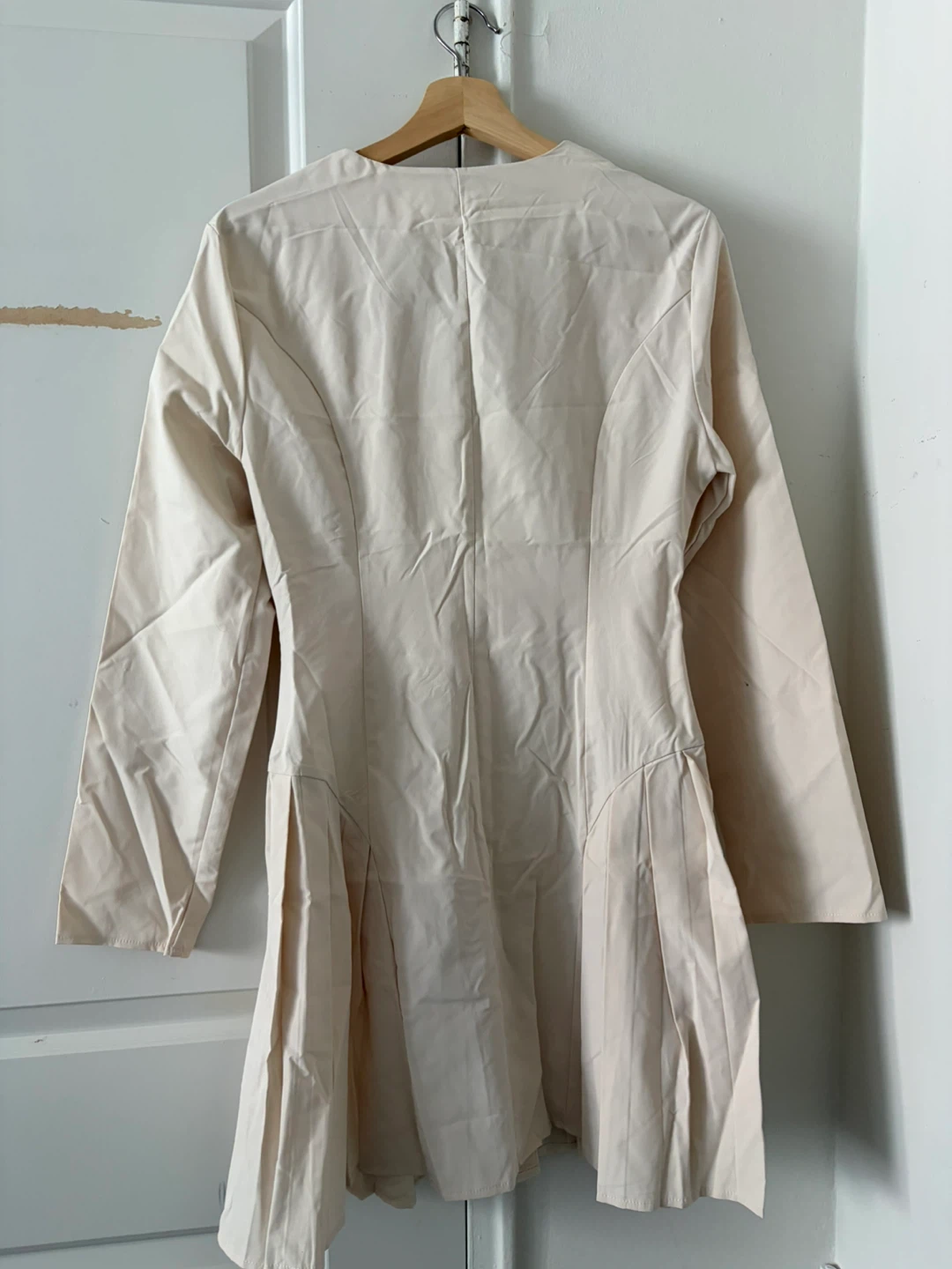 SHEIN Beige Button-Up Dress - photo 2