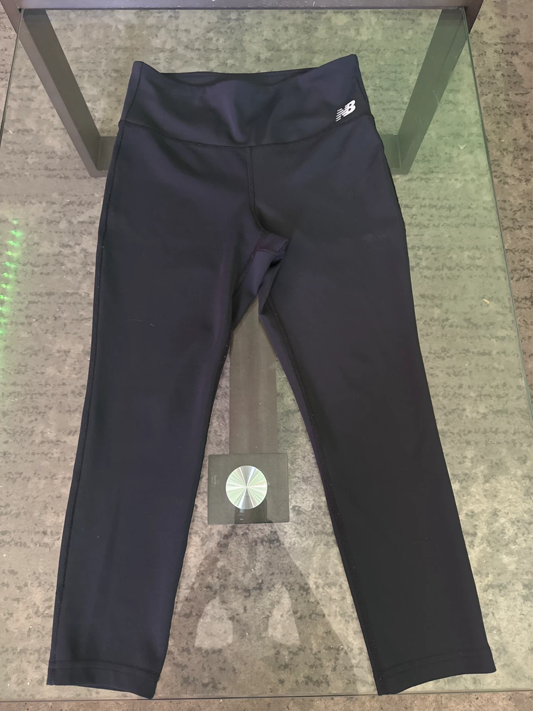 ⚽️ New Balance Women's Black Capris - Size M