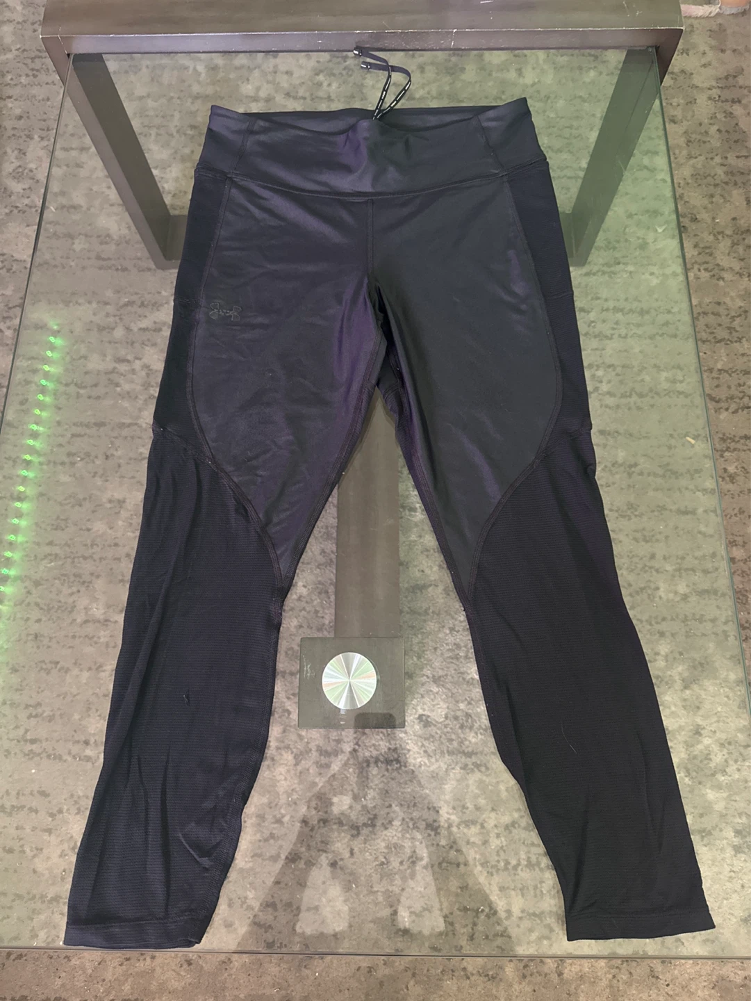 ⚽️ Under Armour Athletic Pants - Size L
