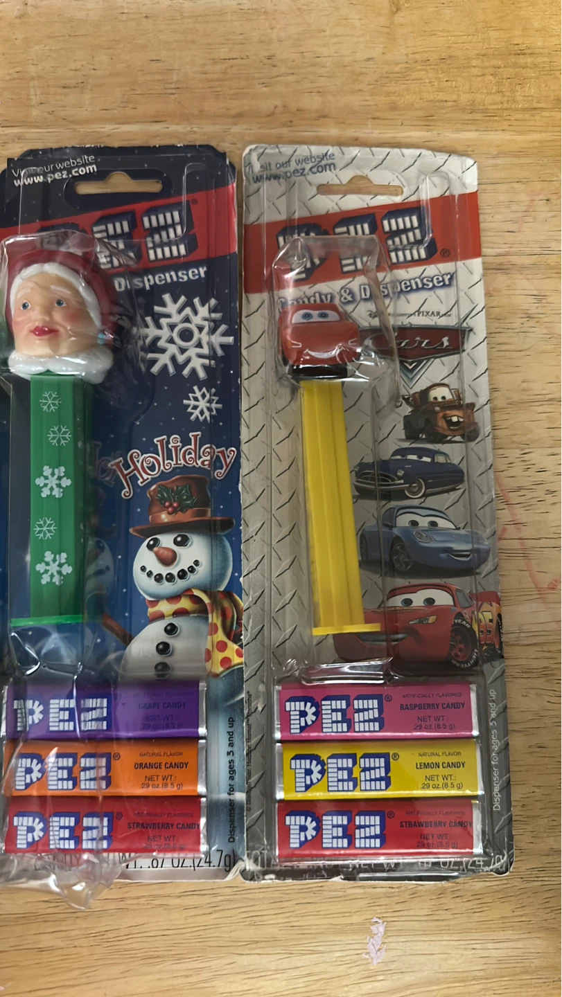 Vintage PEZ Dispensers - photo 2
