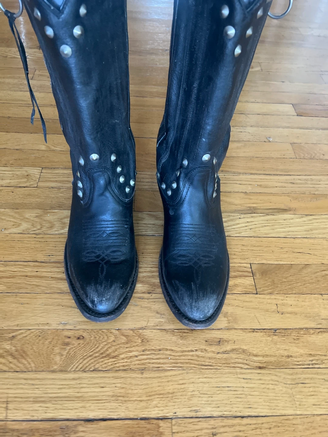 Black Studded Leather Cowboy Boots - photo 5
