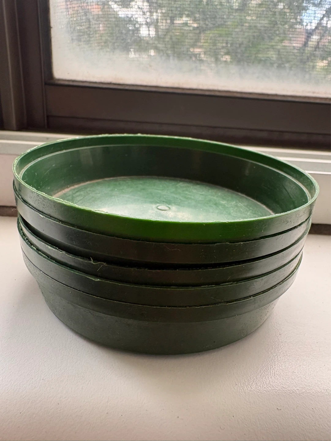 ⚽ 5 small Plant Saucers