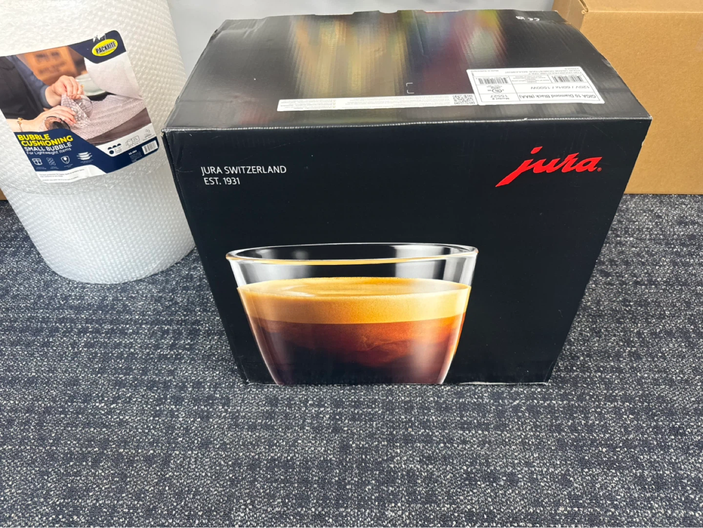 JURA GIGA 10 Diamond Black Automatic Espresso Machine