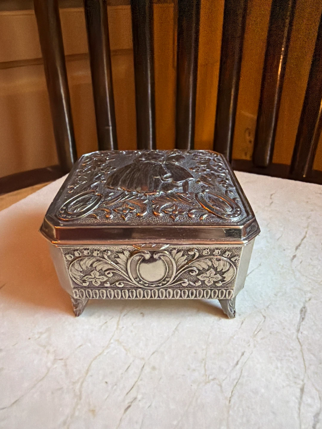 Vintage Ornate Metal Trinket Box ⚽️ - photo 2