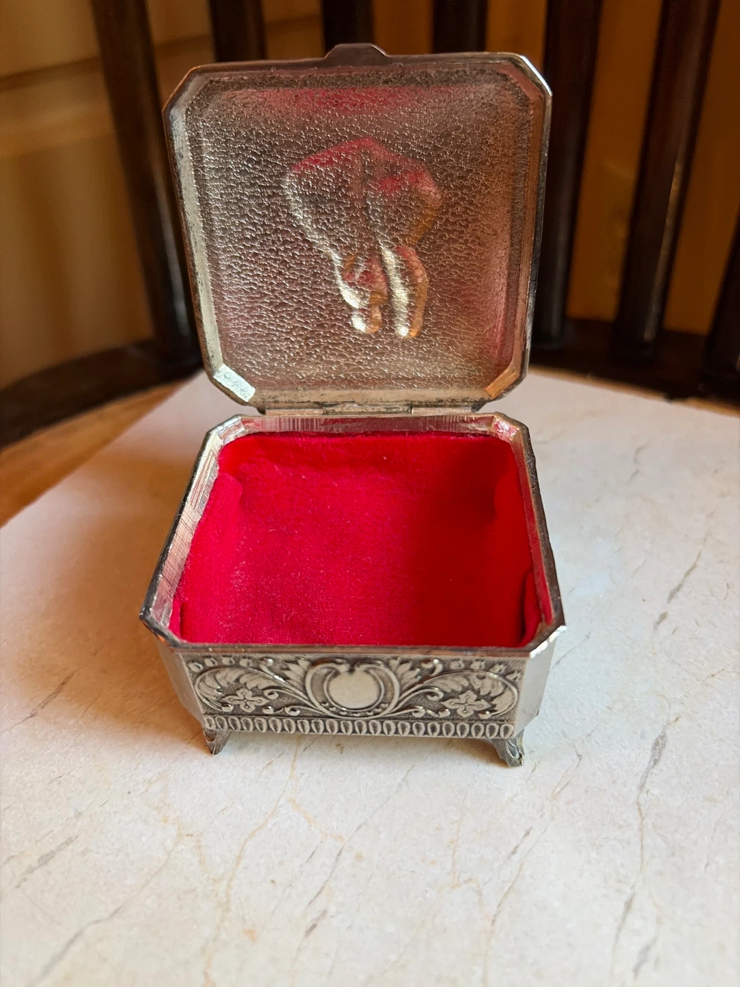 Vintage Ornate Metal Trinket Box ⚽️ - photo 4