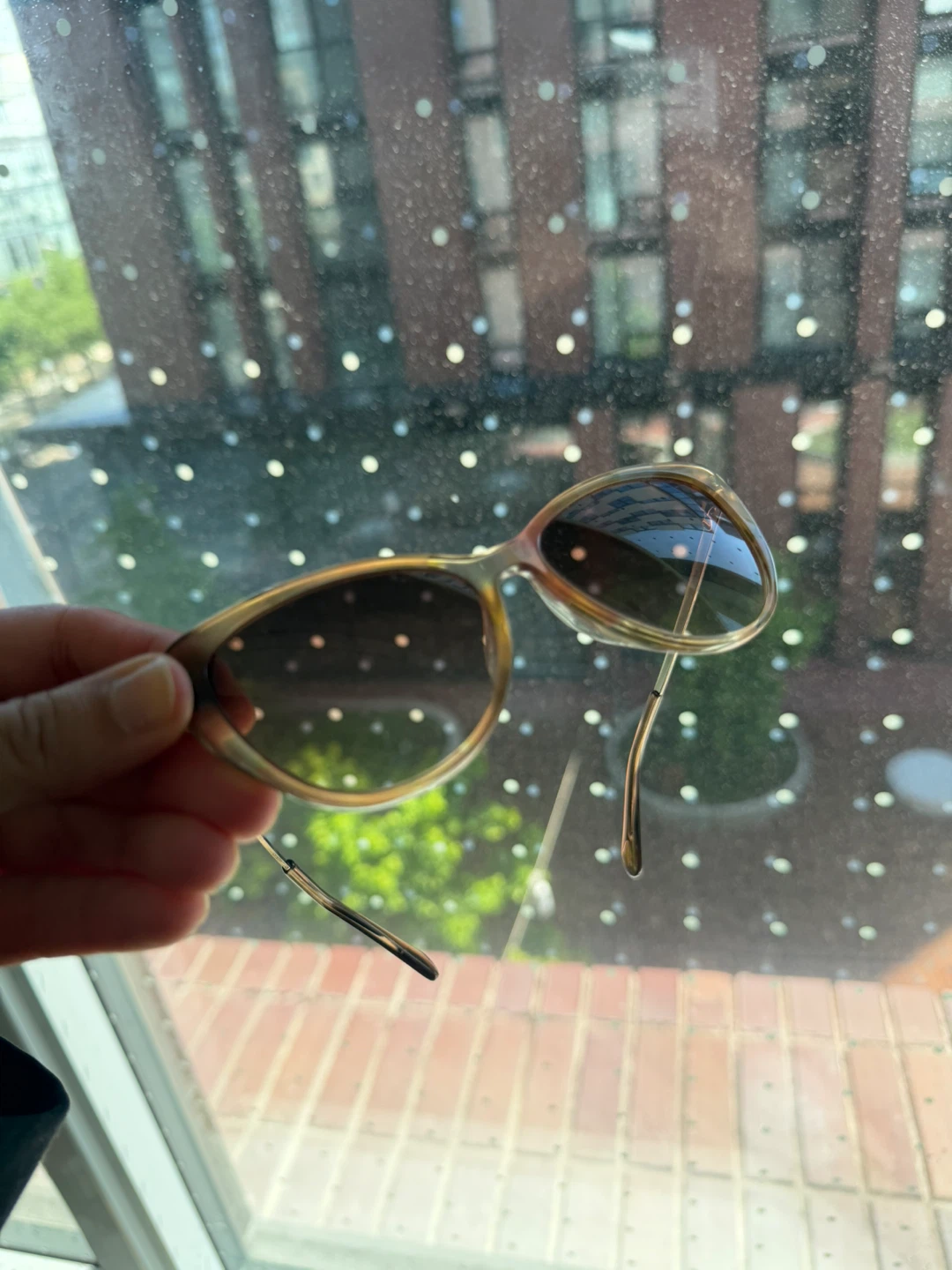 Fossil Sunglasses with Case - photo 3