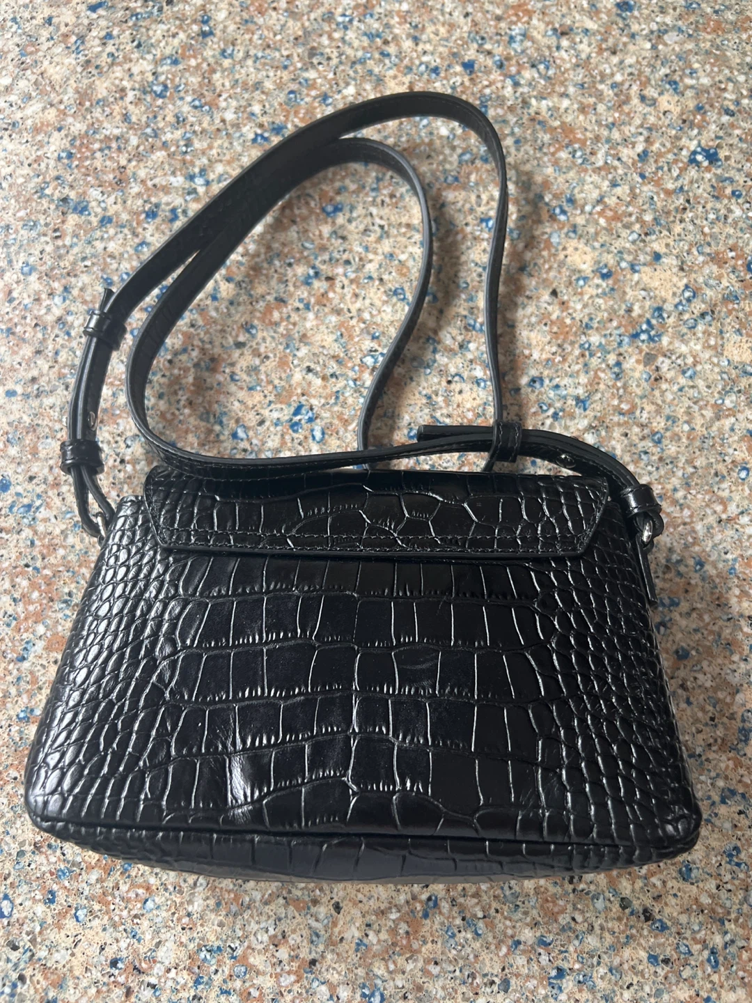 ⚽️Original and authentic Armani Collezioni Black Croc bag - photo 3