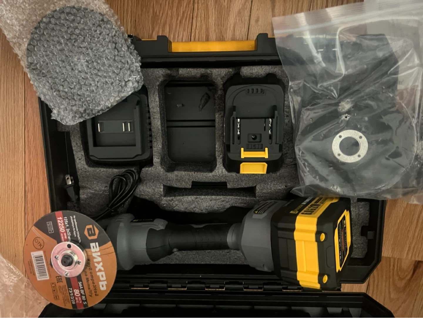 21V Cordless Angle Grinder with 2 Batteries & Case