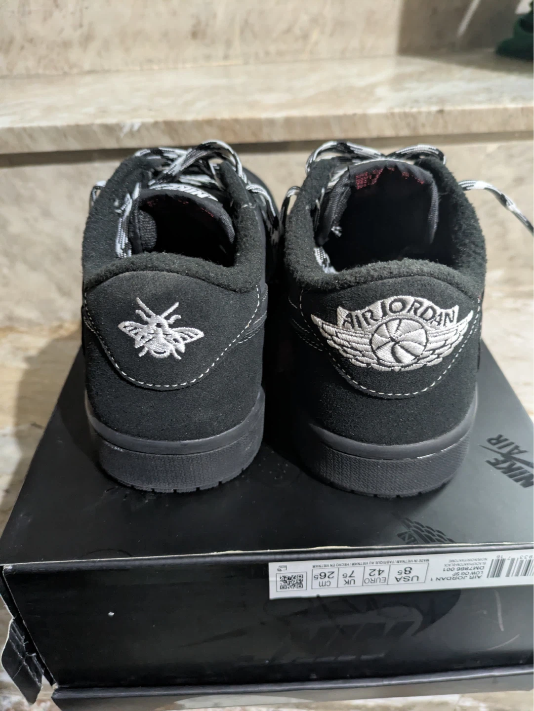 Jordan 1 Low Travis Scott Black Phantom Size 8.5 - photo 3