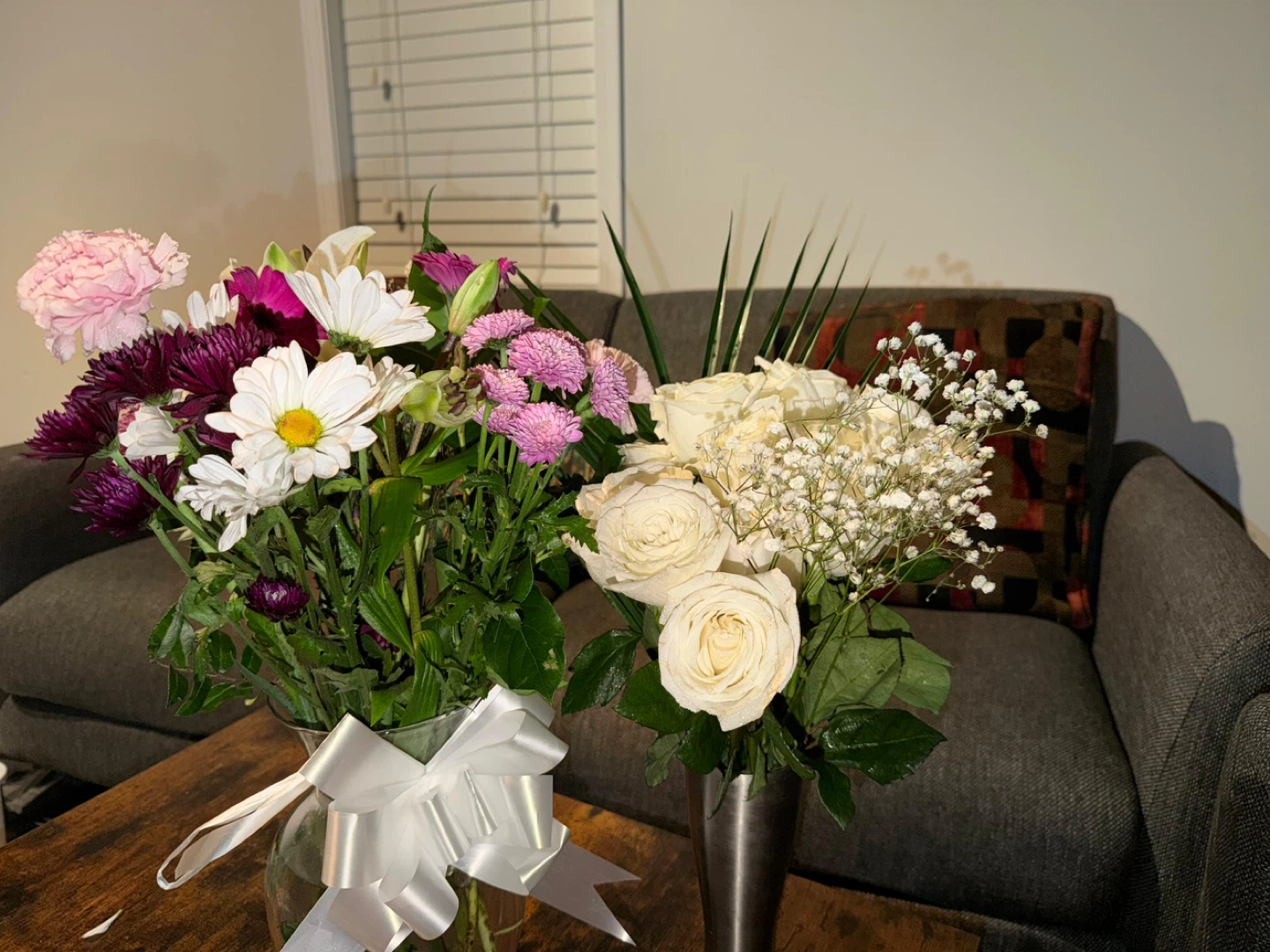 Two Bouquets of Fresh Flowers - photo 2