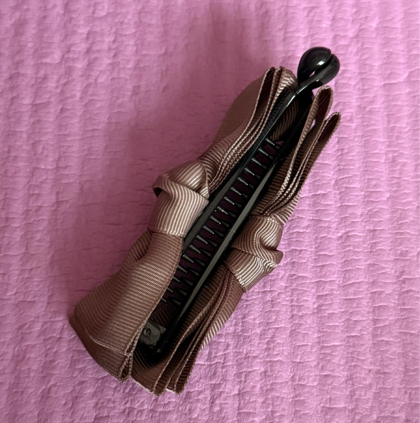 ⚽️Brown Ribbon Bow Banana Hair Clip - photo 3