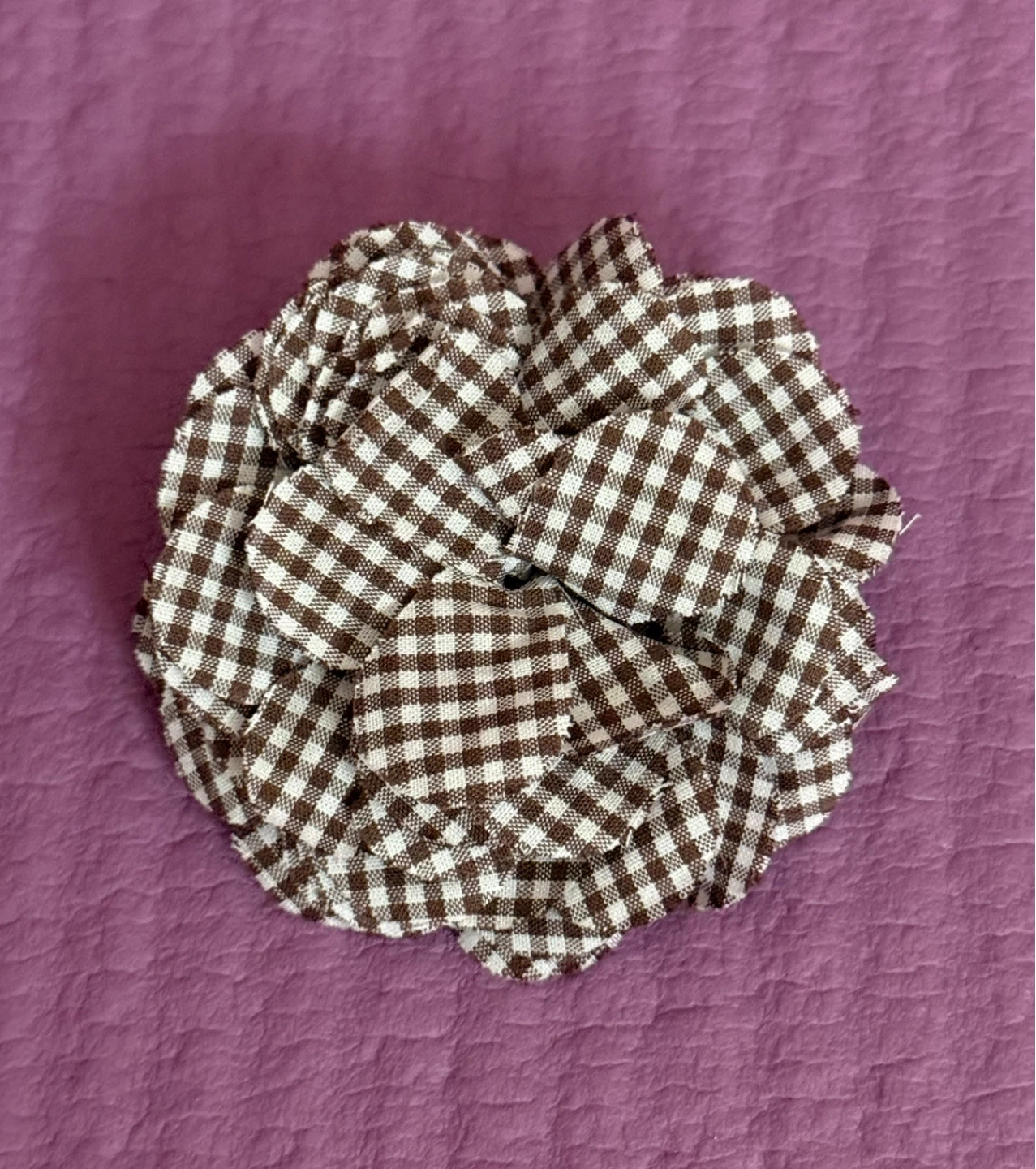 ⚽️Brown and White Gingham Flower Hair Clip