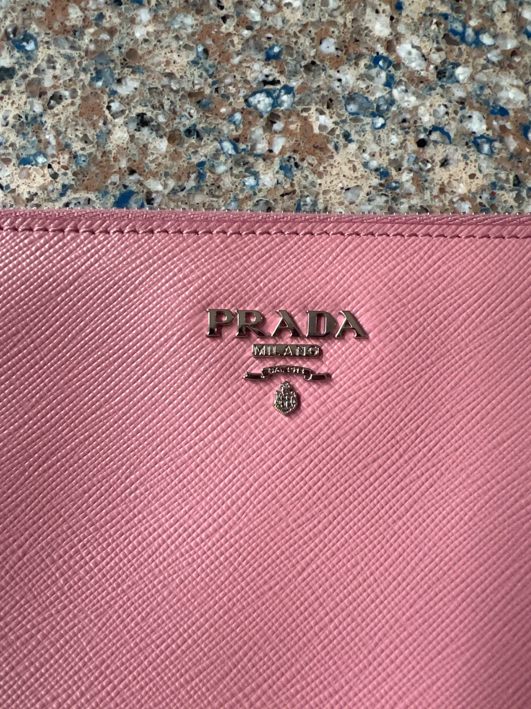 Original and authentic Pink Prada Clutch Bag - photo 2