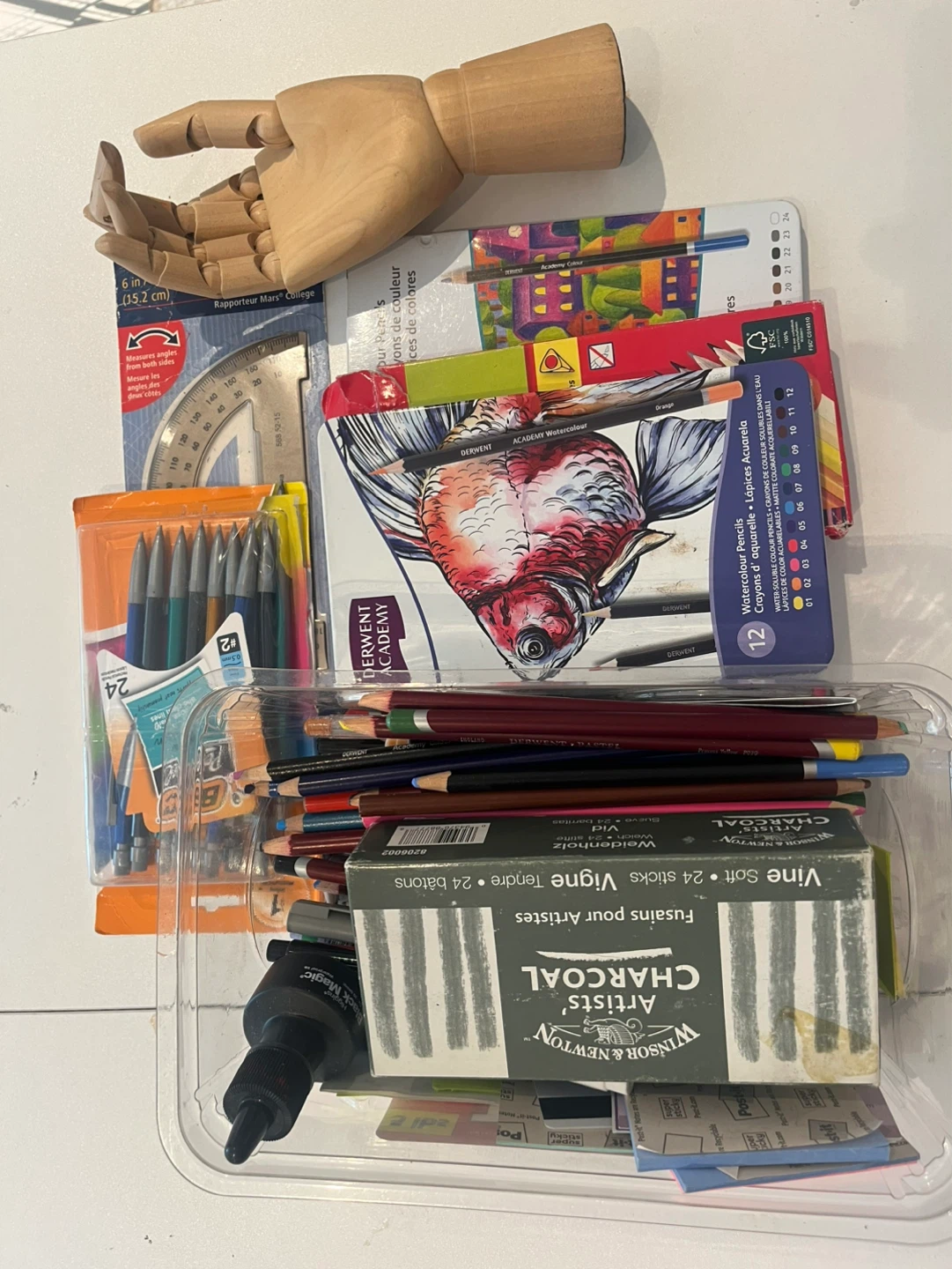 Art Supplies Bundle: Derwent, Winsor & Newton, and More