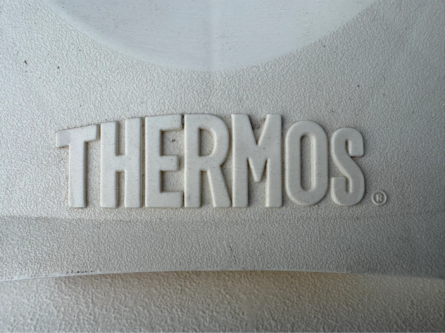 Thermos Cooler with table