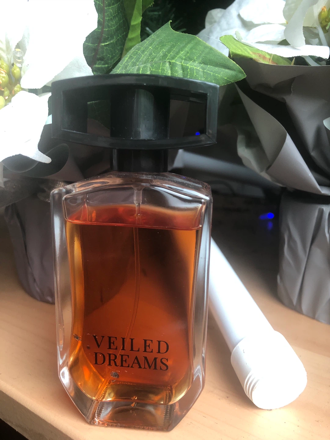 Veiled Dreams Perfume - photo 3