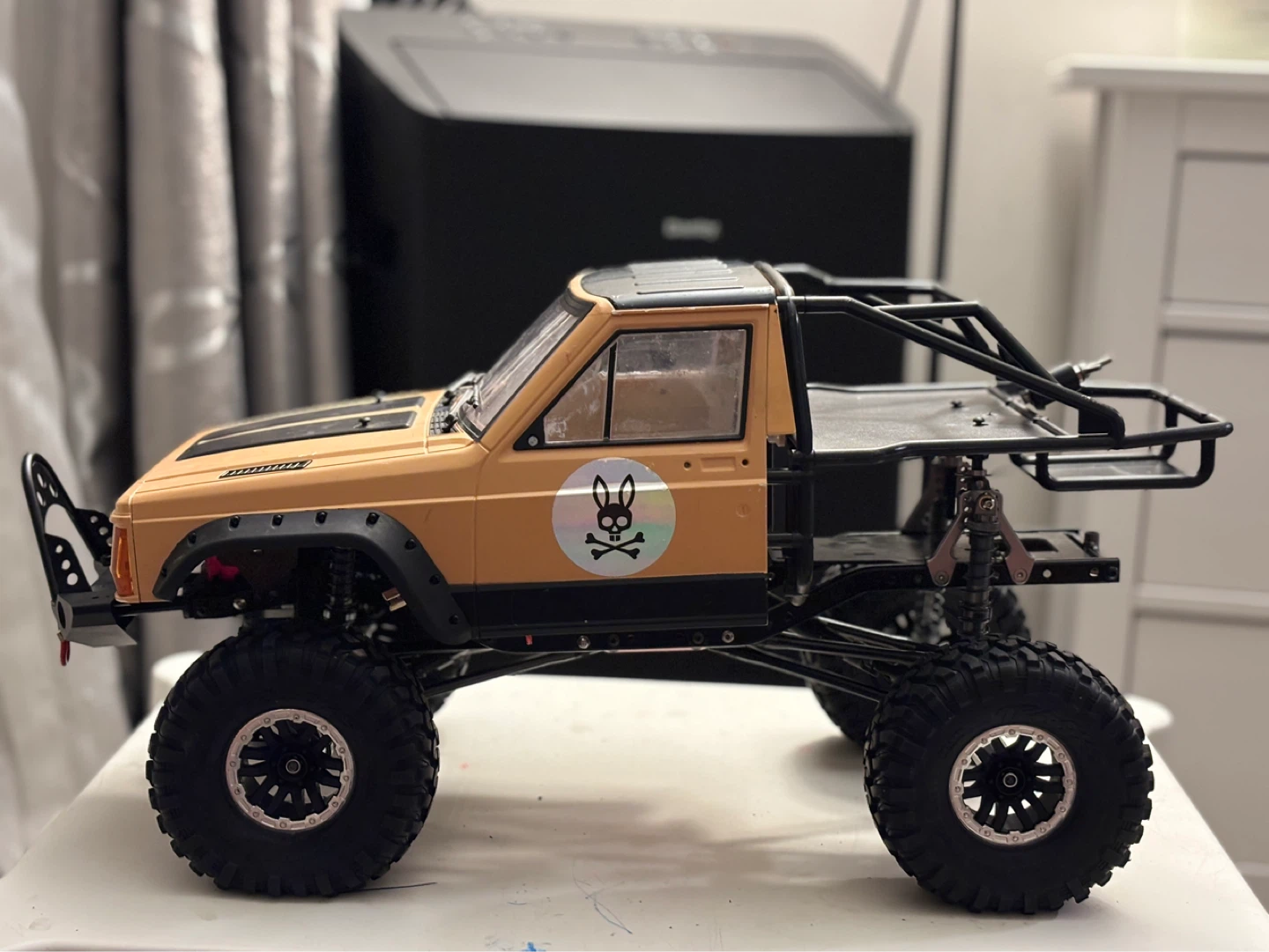 Axial SCX10 Crawler 95% alloy upgrades - photo 2