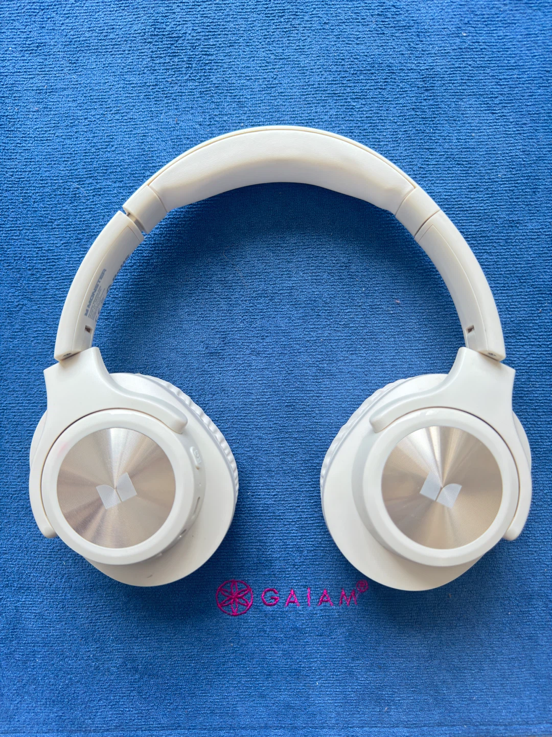 Monster N-LITE Noise Cancelling Headphones - Cream