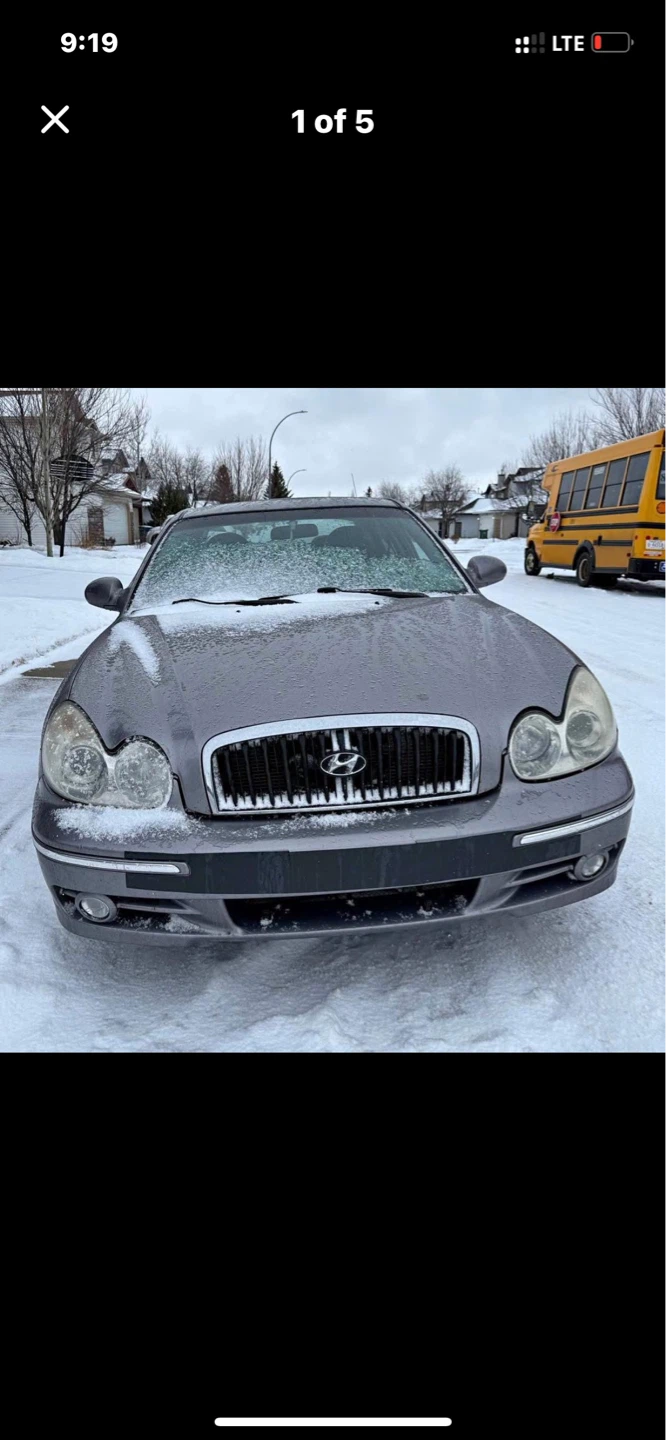 Hyundai Sonata V6 Sedan