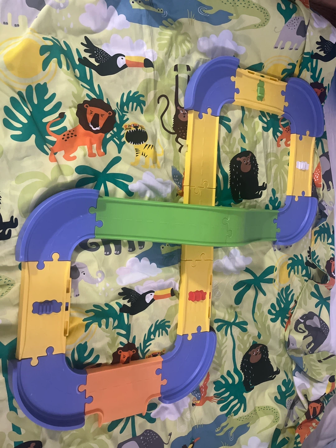 Toy Train Track Set with Jungle Theme Play Mat