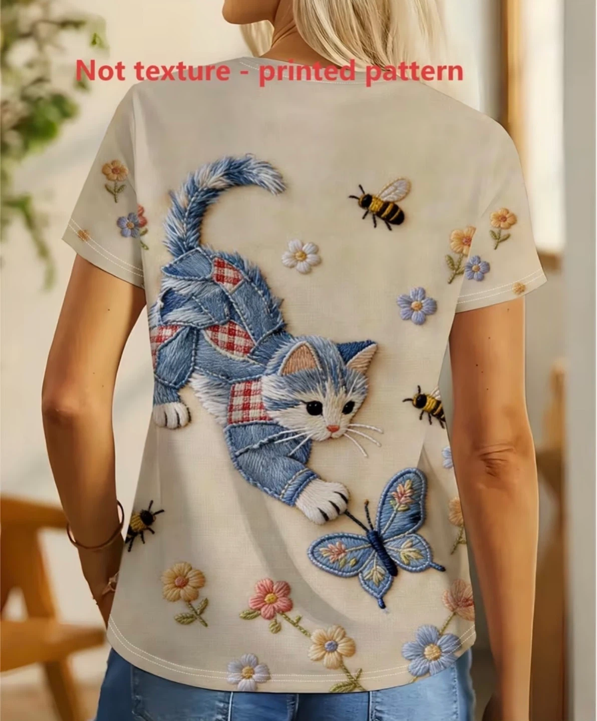 BRAND NEW Cat and Floral Print Short Sleeve T-Shirt. SIZE M ⚽️ - photo 3