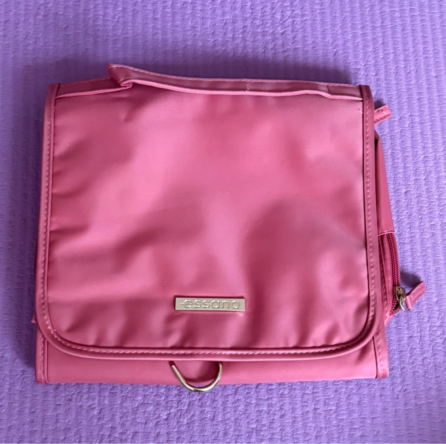 ⚽️Essano Pink Hanging Toiletry Bag Organizer