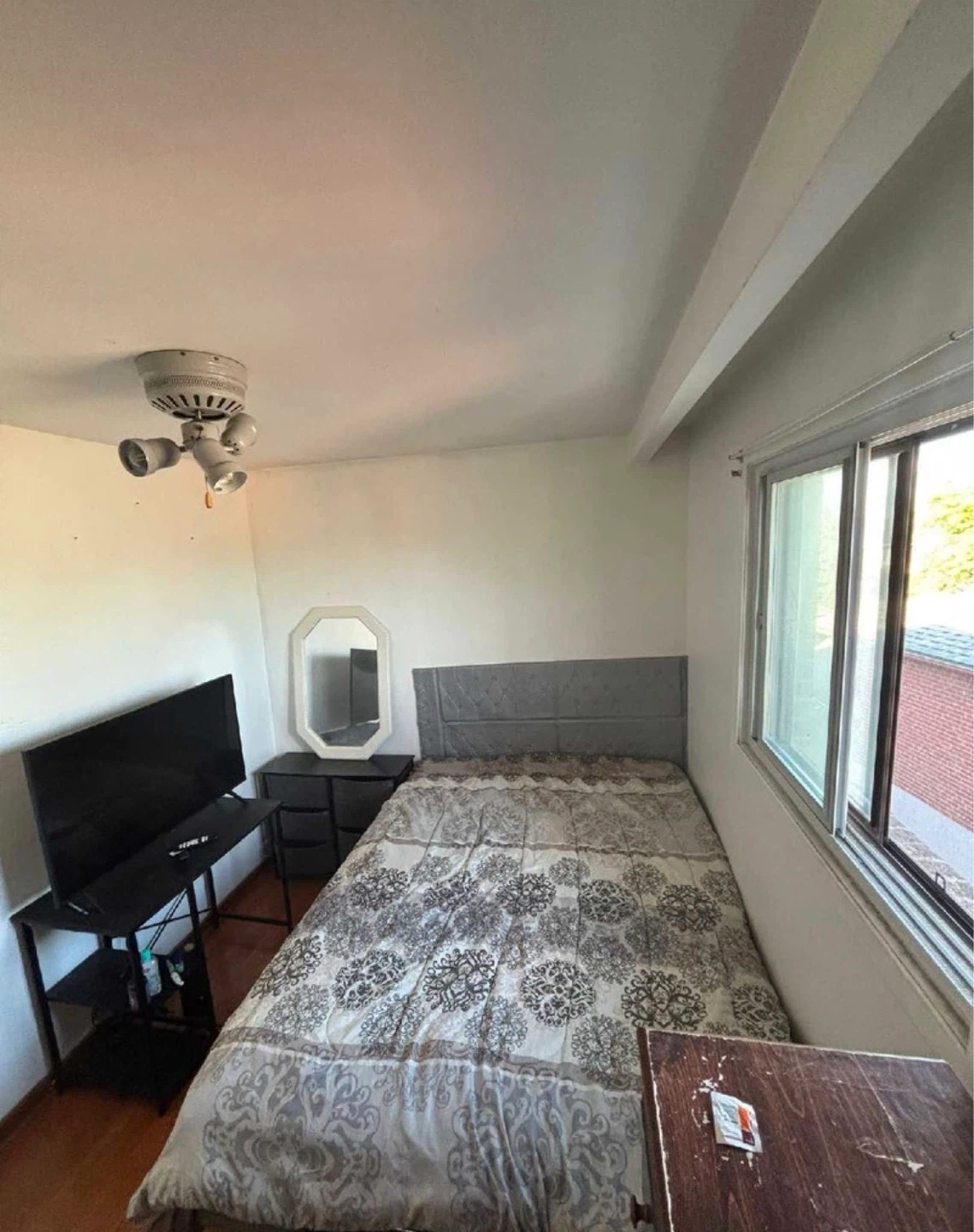 Room for rent - photo 2
