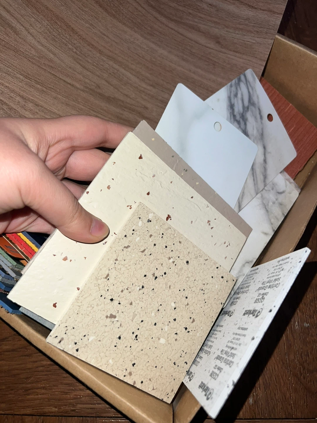 Sample Book of Flooring and Wallcovering samples ⚽ - photo 3