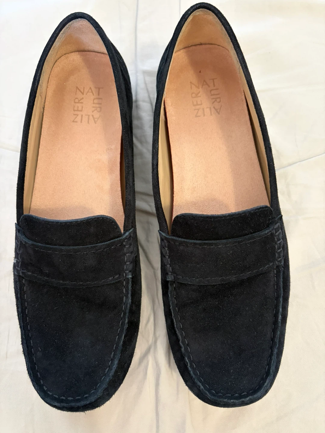 NEW sz 10 Naturalizer Brynn Black Suede Loafers