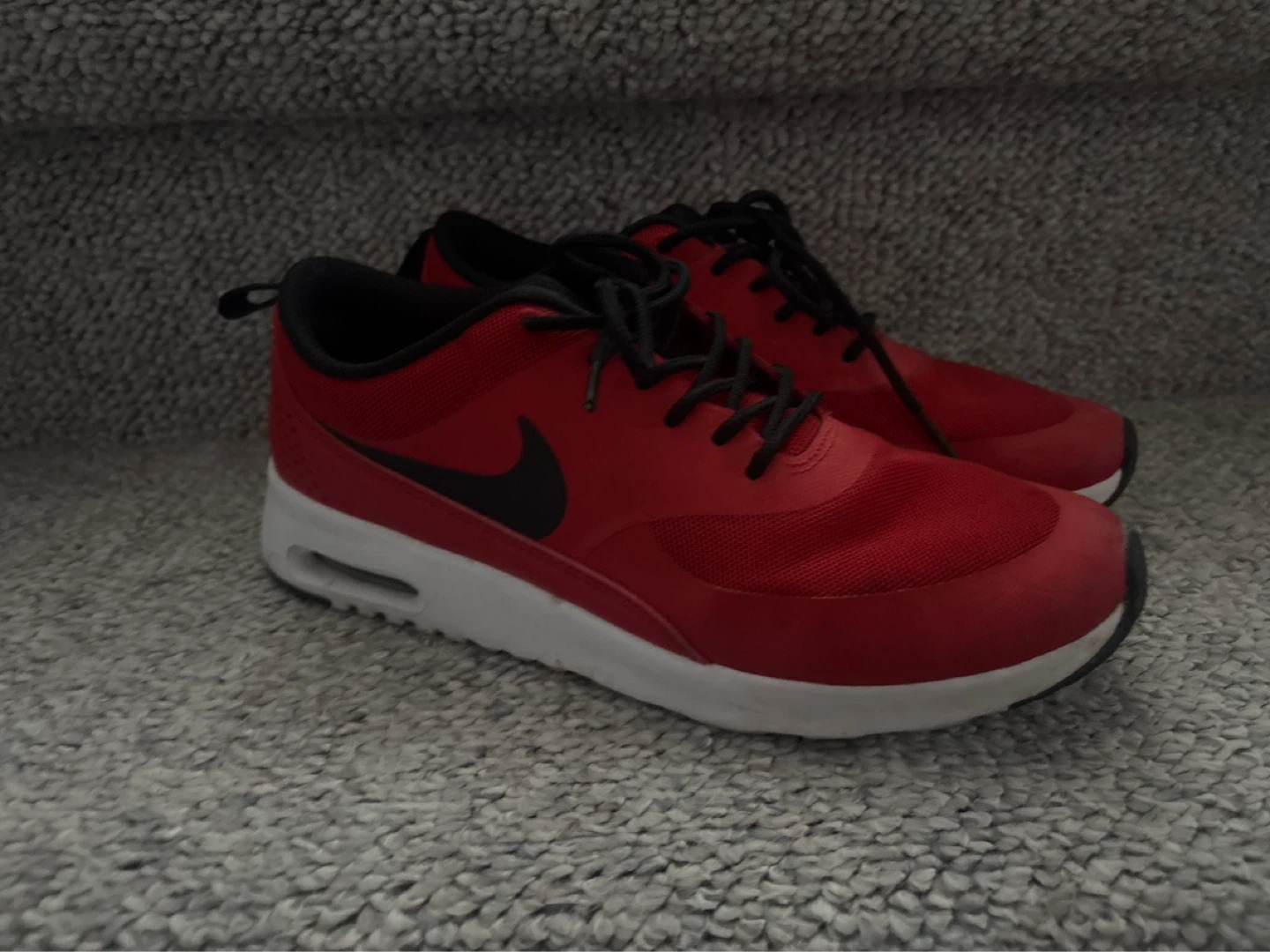 Nike Air Max Thea Red Sneakers size 7