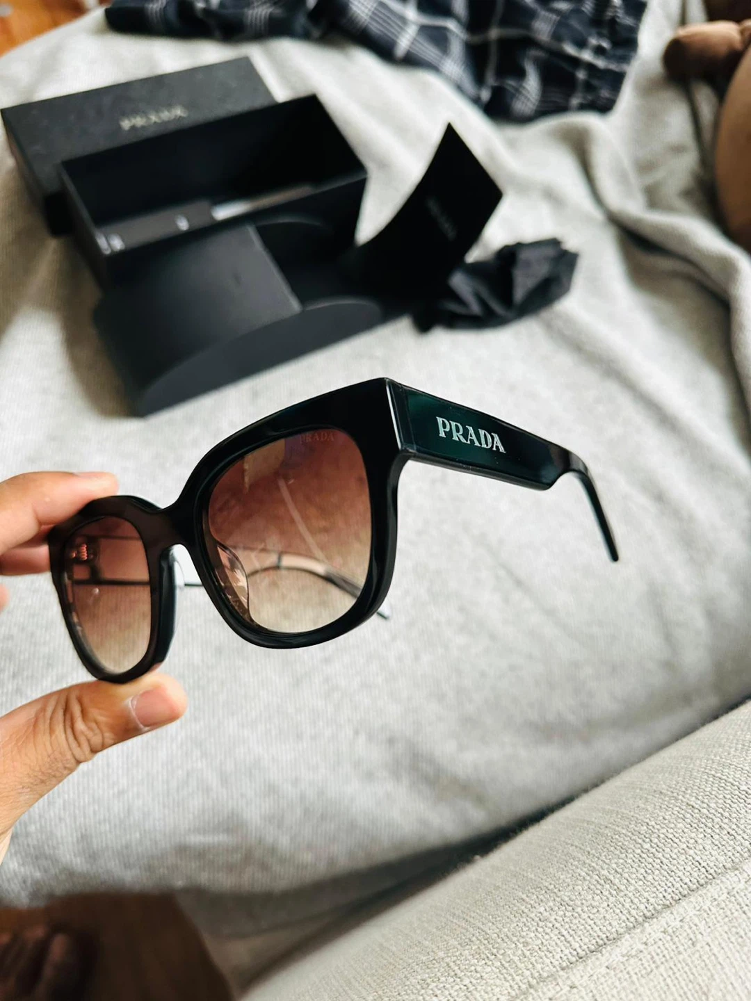 Prada PR C04SF Sunglasses - photo 3