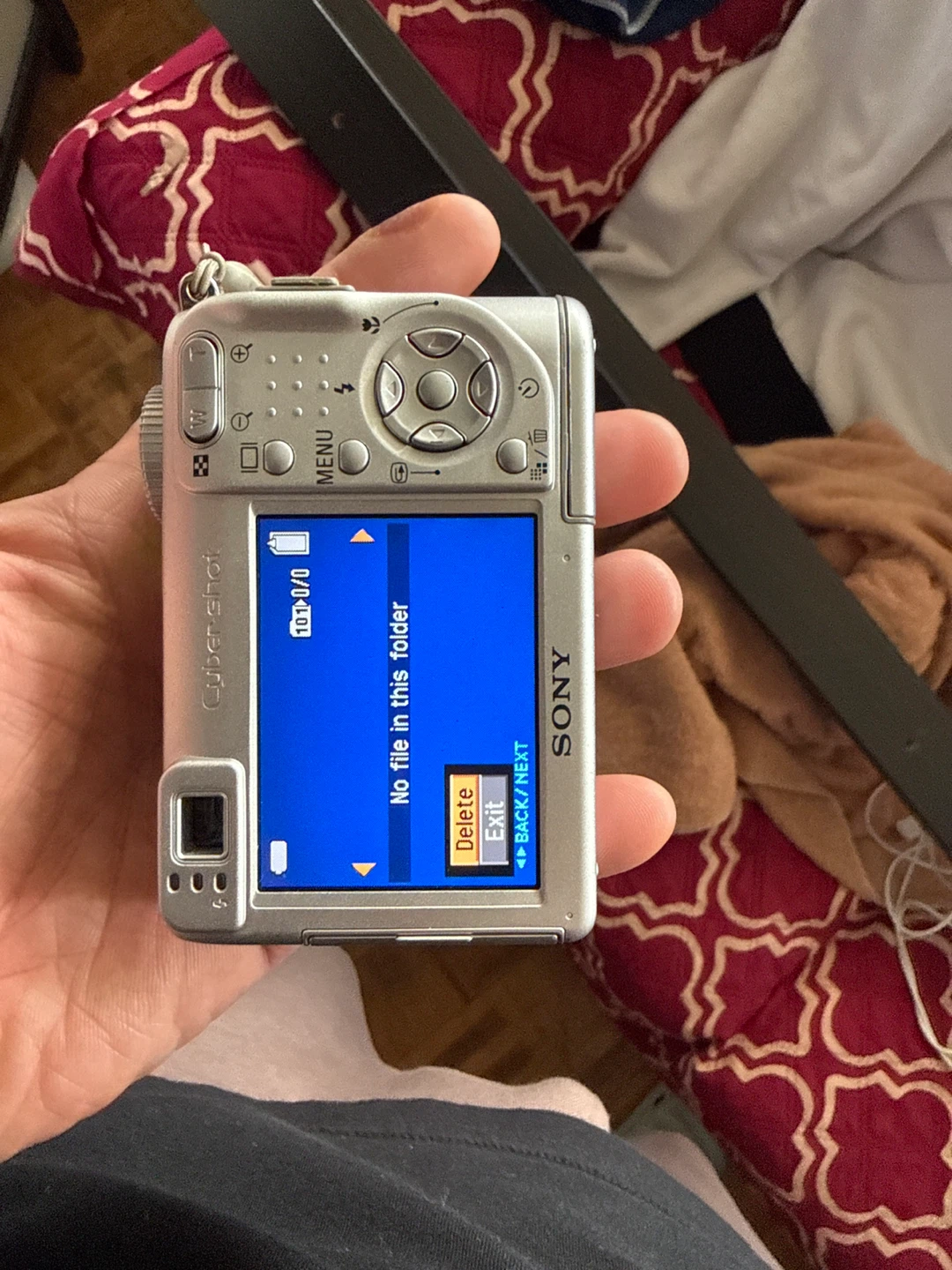 Sony Cyber-shot Digital Camera - photo 3