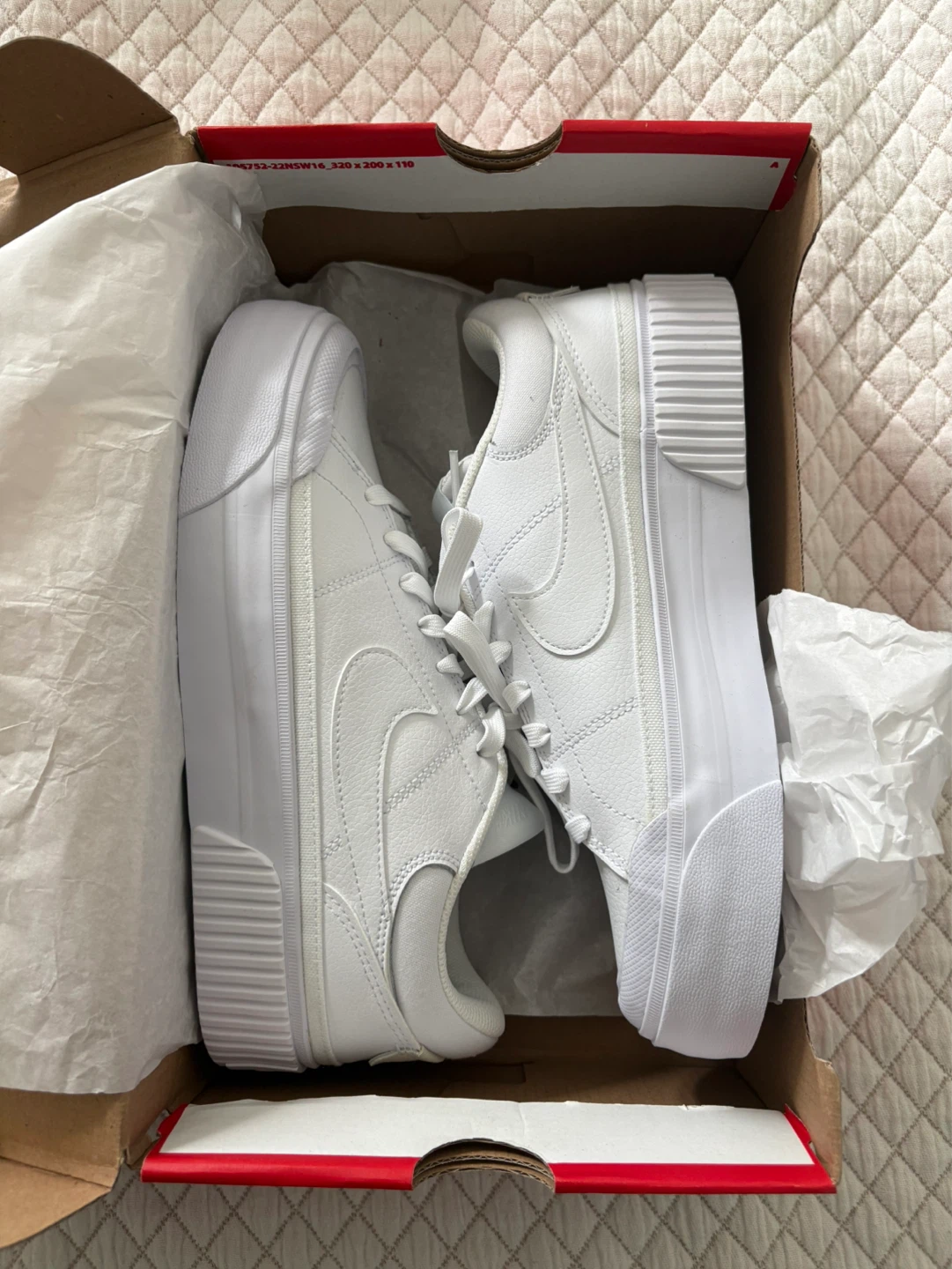 BRAND NEW Nike Court Legacy Lift Sneakers W9 - photo 2