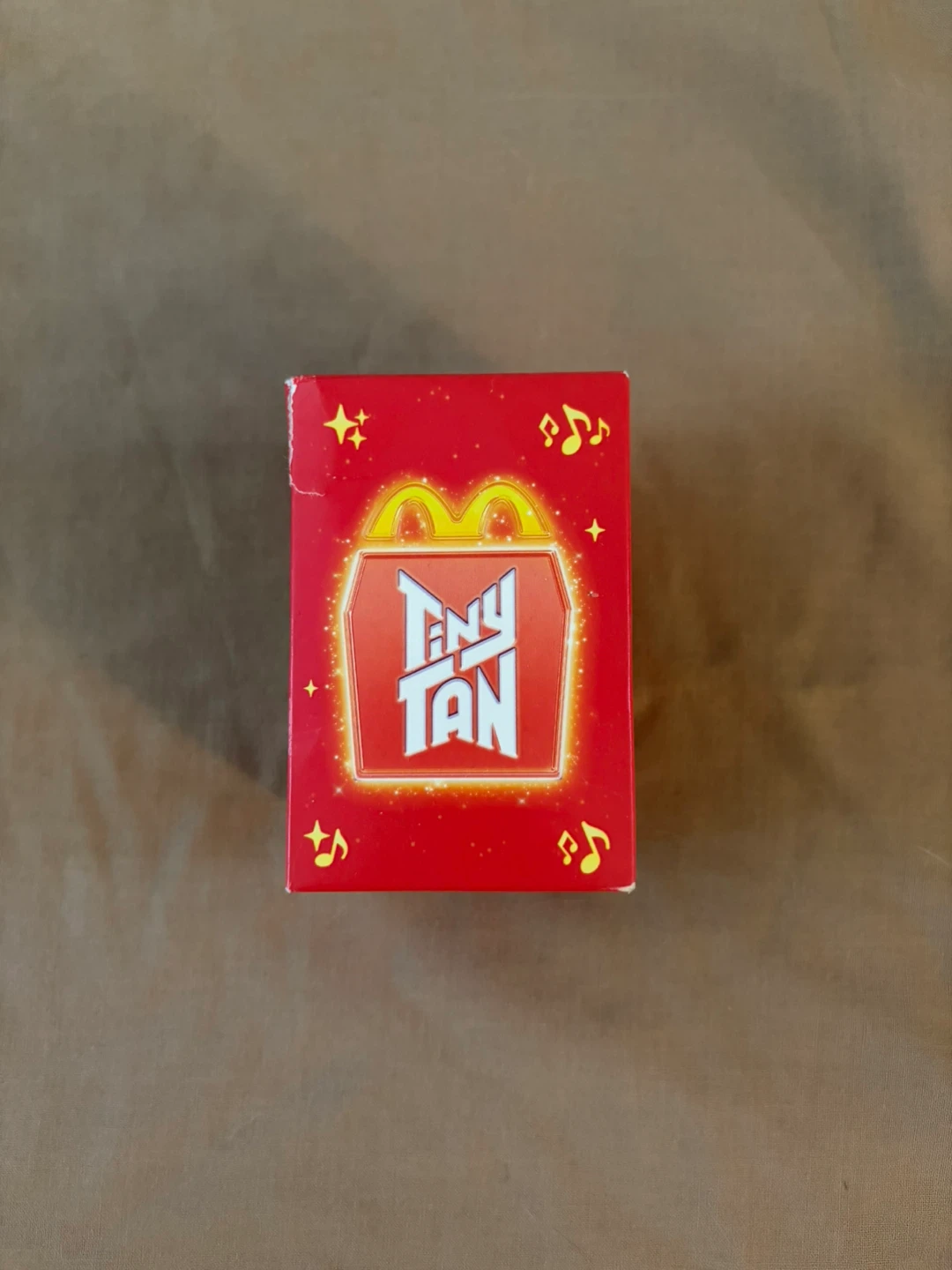 TinyTAN x McDonald's Happy Meal Figure - photo 3