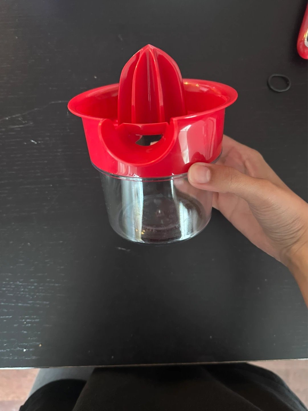 Red Manual Citrus Juicer - photo 2