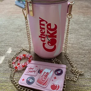 ⚽️ Pink Cherry Coke Can Purse and Matching Cardholder